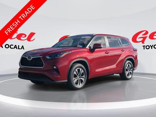 2025 Toyota Highlander XLE