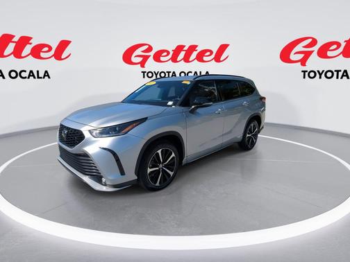 2022 Toyota Highlander XSE
