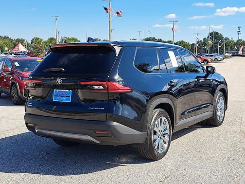 2024 Toyota Grand Highlander Platinum