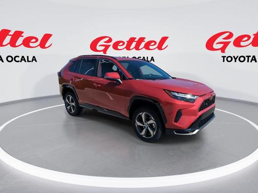 2025 Toyota RAV4 Hybrid SE