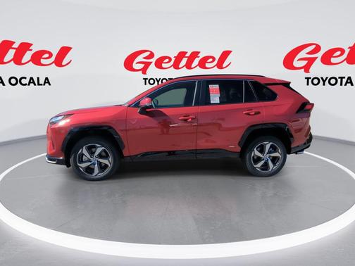 2025 Toyota RAV4 Hybrid SE