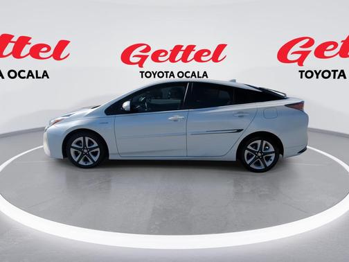 2016 Toyota Prius Four Touring