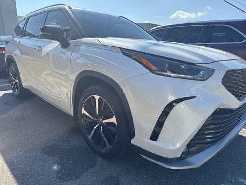 2021 Toyota Highlander XSE