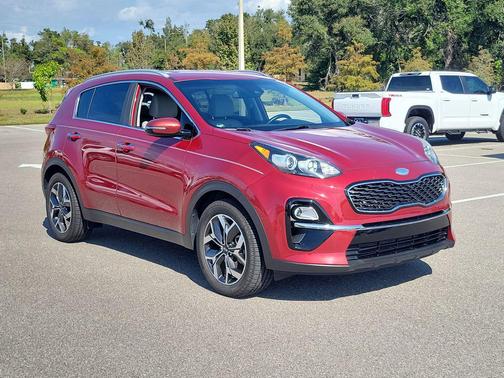 2020 Kia Sportage EX