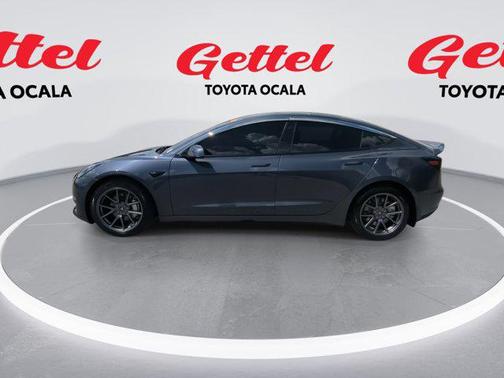 2022 Tesla Model 3 Standard Range