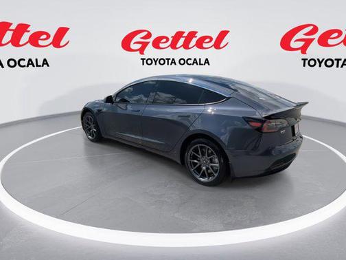 2022 Tesla Model 3 Standard Range