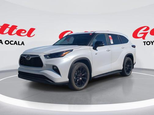 2026 Toyota Highlander XLE