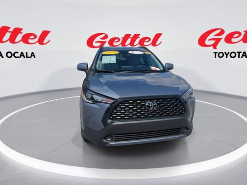 2023 Toyota Corolla Cross LE