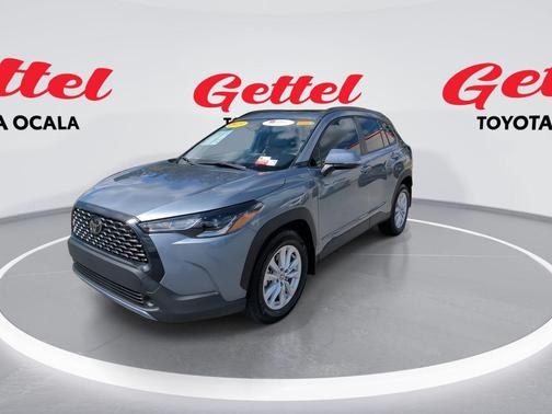 2023 Toyota Corolla Cross LE
