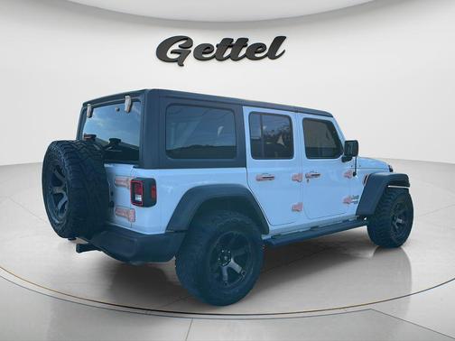 Bright White Clearcoat 2018 Jeep Wrangler Unlimited Sport