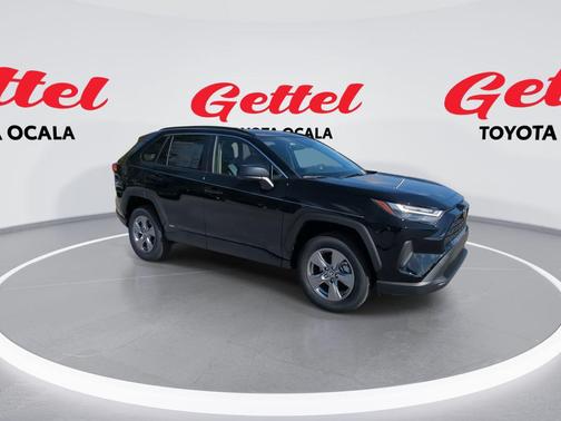 2025 Toyota RAV4 Hybrid SE