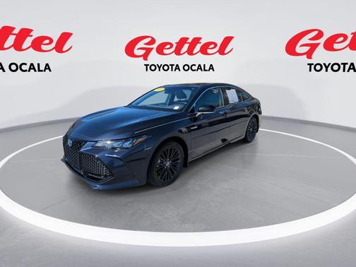 2019 Toyota Avalon Hybrid XSE