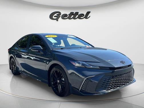 Underground 2025 Toyota Camry SE