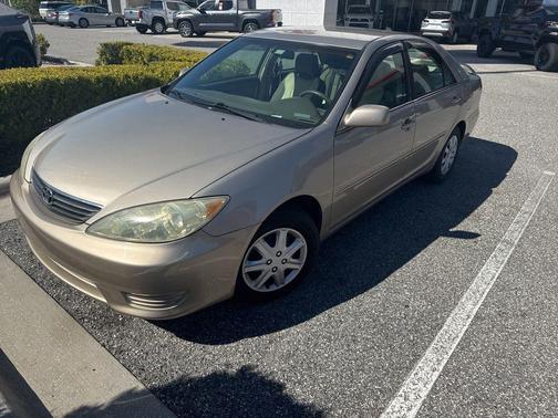 2006 Toyota Camry LE