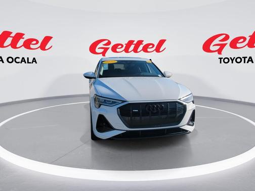 2022 Audi e-tron Sportback S line Premium Plus