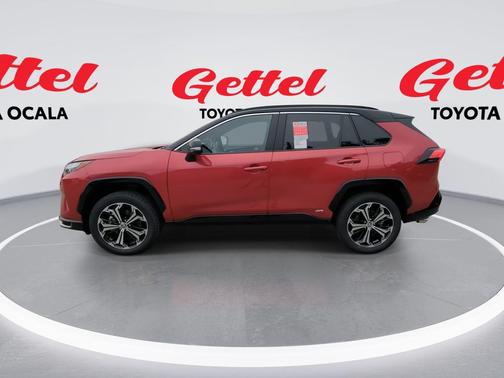 2025 Toyota RAV4 Hybrid SE