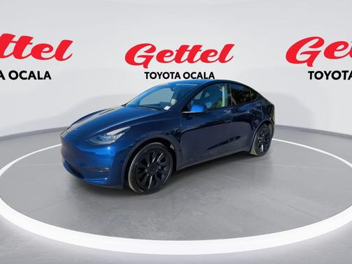 2022 Tesla Model Y Long Range Dual Motor All-Wheel Drive