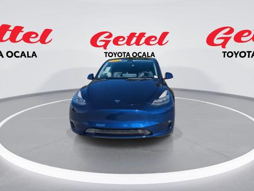 2022 Tesla Model Y Long Range Dual Motor All-Wheel Drive