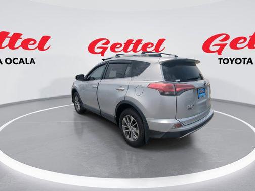 2016 Toyota RAV4 Hybrid XLE