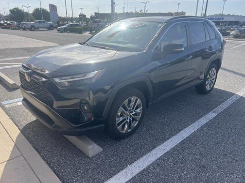 2023 Toyota RAV4 XLE Premium