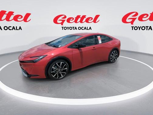 2025 Toyota Prius L