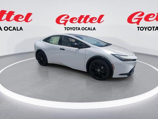 2025 Toyota Prius L