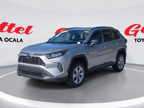 2020 Toyota RAV4 LE