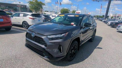2024 Toyota RAV4 Hybrid SE