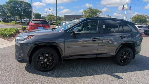 2024 Toyota RAV4 Hybrid SE