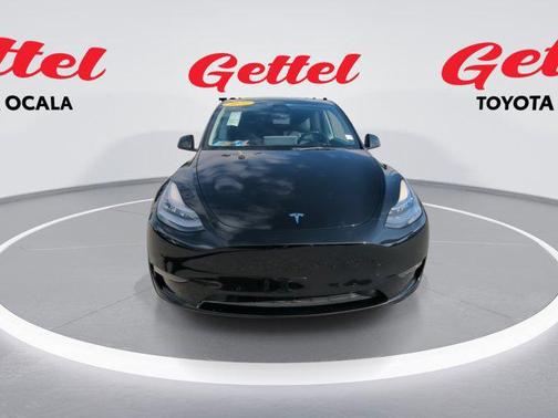 2022 Tesla Model Y Long Range Dual Motor All-Wheel Drive