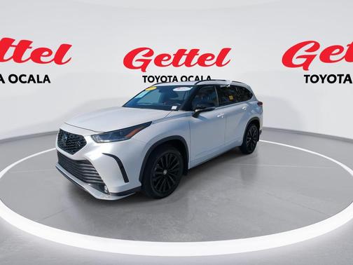 2023 Toyota Highlander XSE