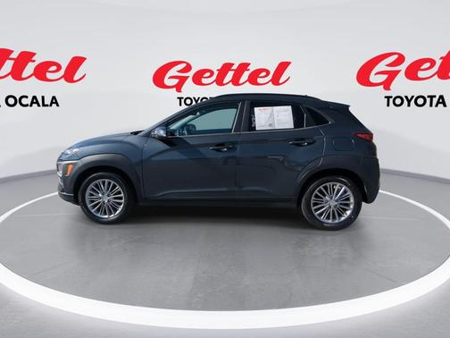 2020 Hyundai KONA SEL Plus