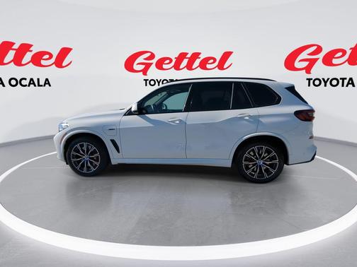 2022 BMW X5 PHEV xDrive45e