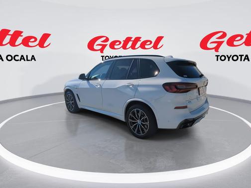 2022 BMW X5 PHEV xDrive45e