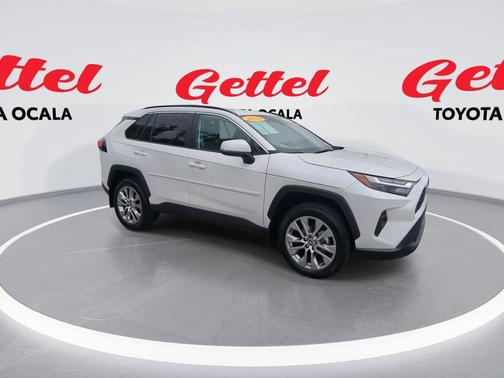 2023 Toyota RAV4 XLE Premium