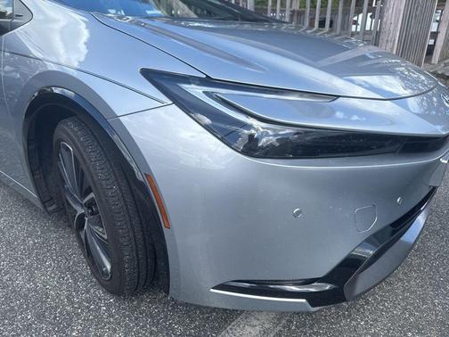 2024 Toyota Prius XLE