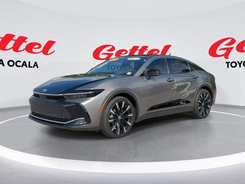 2023 Toyota Crown Platinum
