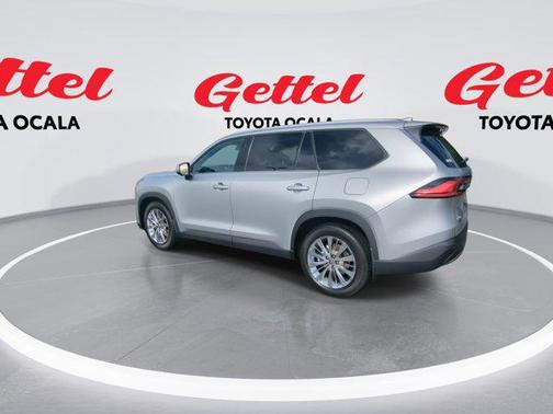 2024 Toyota Grand Highlander Platinum