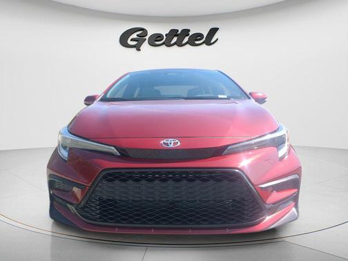 Ruby Flare Pearl 2026 Toyota Corolla SE