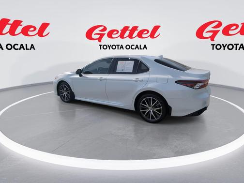 2023 Toyota Camry XLE