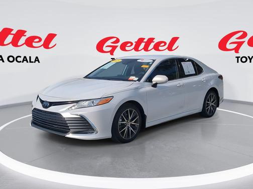 2023 Toyota Camry XLE