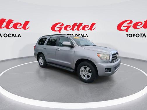 2013 Toyota Sequoia SR5