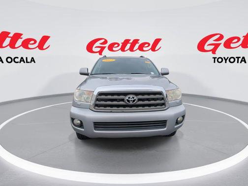 2013 Toyota Sequoia SR5