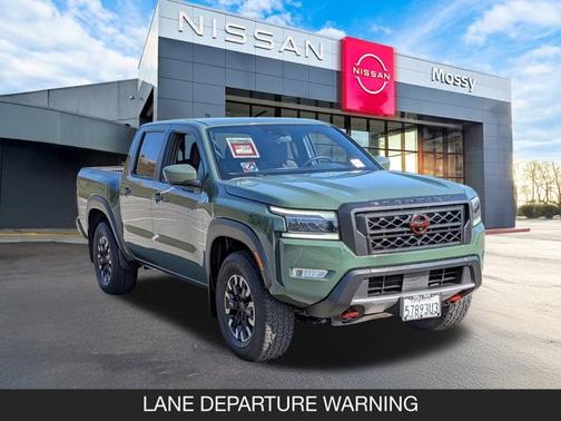 2023 Nissan Frontier PRO-4X