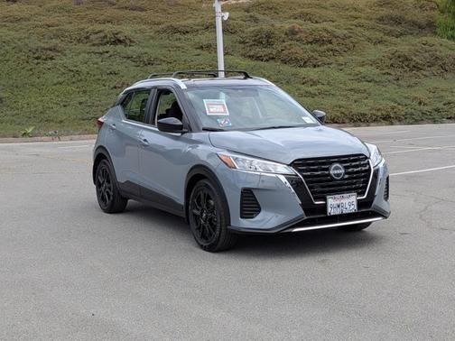 2023 Nissan Kicks SV
