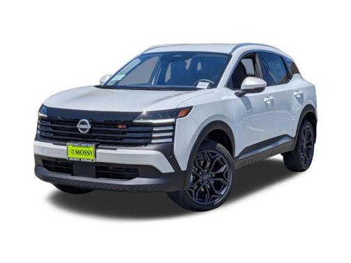 Aspen White Tri 2025 Nissan Kicks SR