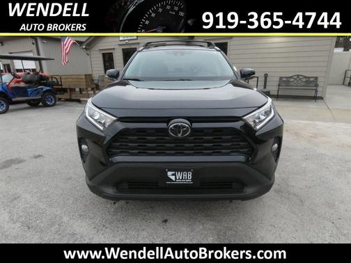 2020 Toyota RAV4 XLE