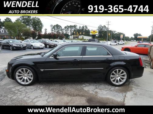 2006 Chrysler 300 SRT8