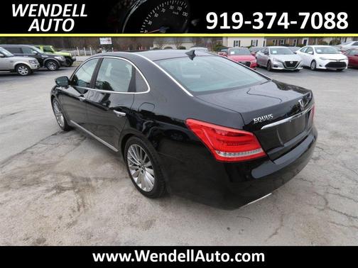 2015 Hyundai Equus Signature