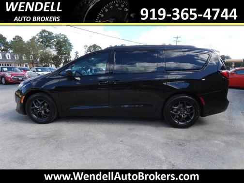 2018 Chrysler Pacifica Touring-L